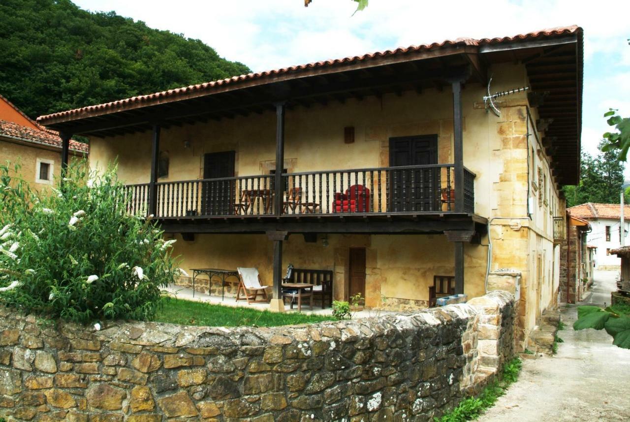 Palacio Rural De Inguanzo De Cabrales Villa ภายนอก รูปภาพ